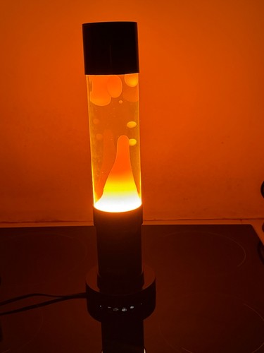 Vintage 1990s mathmos - jet, lava