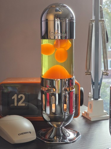Mathmos pod lava lamp - lamp, tea