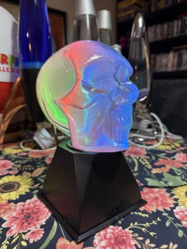 Skull plasma lamp possible - skull,