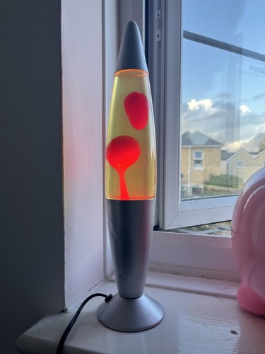 Lava lamp rocket yellow red - lamp,